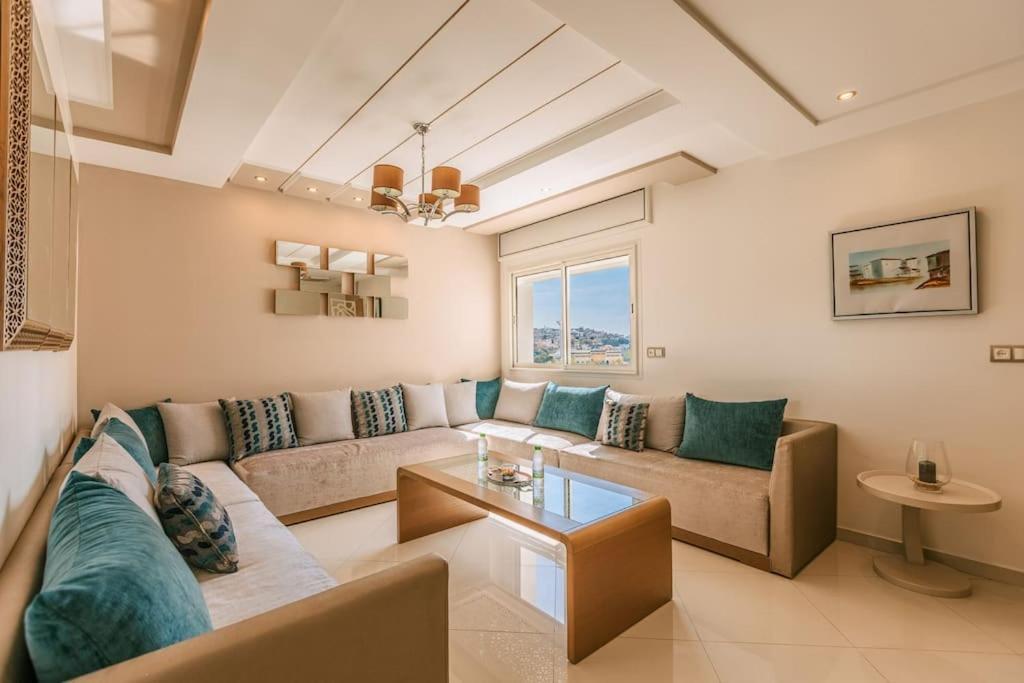Central 2-Bedrooms Near Beach & Dining Tanger Exteriér fotografie
